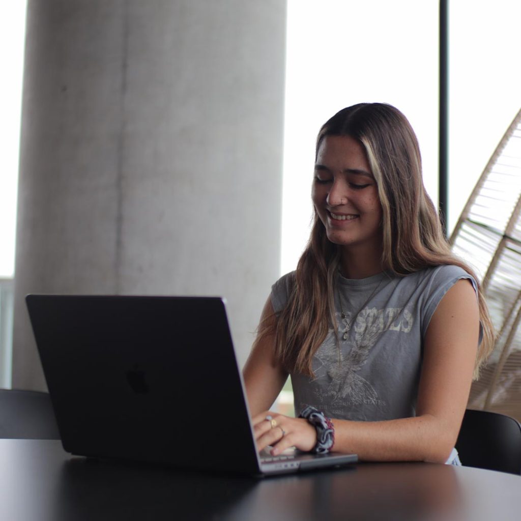 10 consejos para encontrar trabajo remoto en español