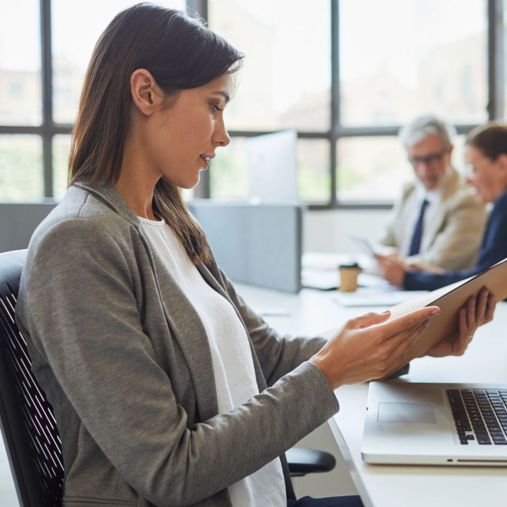 4 sitios web para encontrar trabajo en España