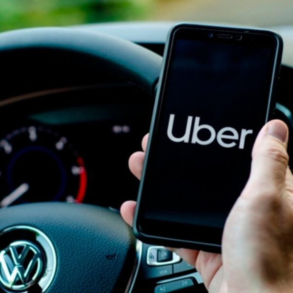 Cuánto cobra un Uber