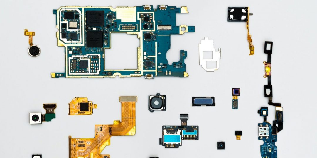 Samsung adopta el derecho a la reparación, Windows 11 se desploma, se explica la escasez de Raspberry Pi y limpia tu PC con Windows
